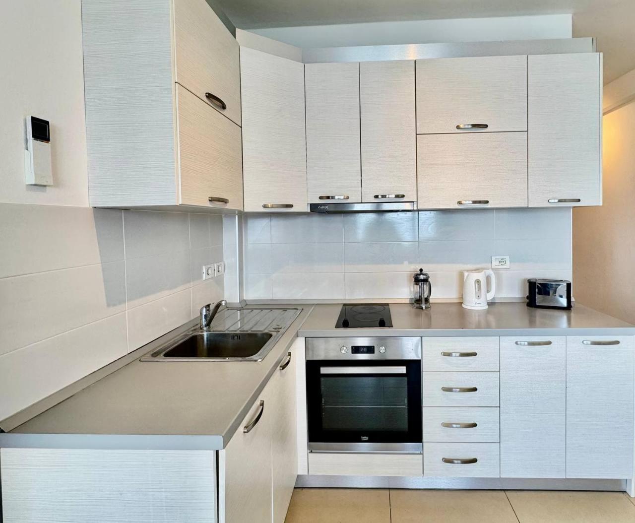 White Sea View Residence Sarandë 外观 照片